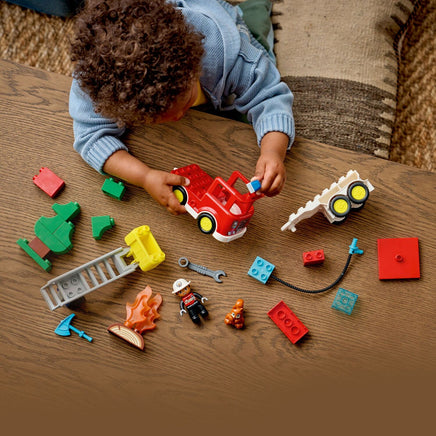 LEGO DUPLO Town: Fire Truck with Hose and Firefighter