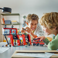 LEGO City Fire: Fire Station with Fire Truck