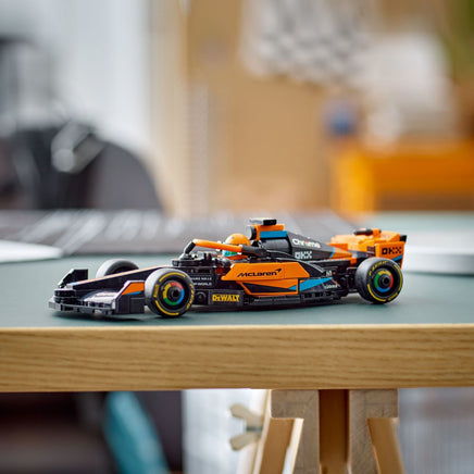 LEGO® Speed Champions: 2023 McLaren Formula 1 Race Car